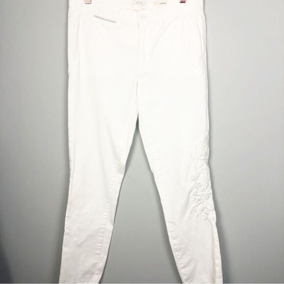 CHINO BY ANTHROPOLOGIE | White Relaxed Pants Floral Embroidery Women’s Size 27 - Picture 2 of 12